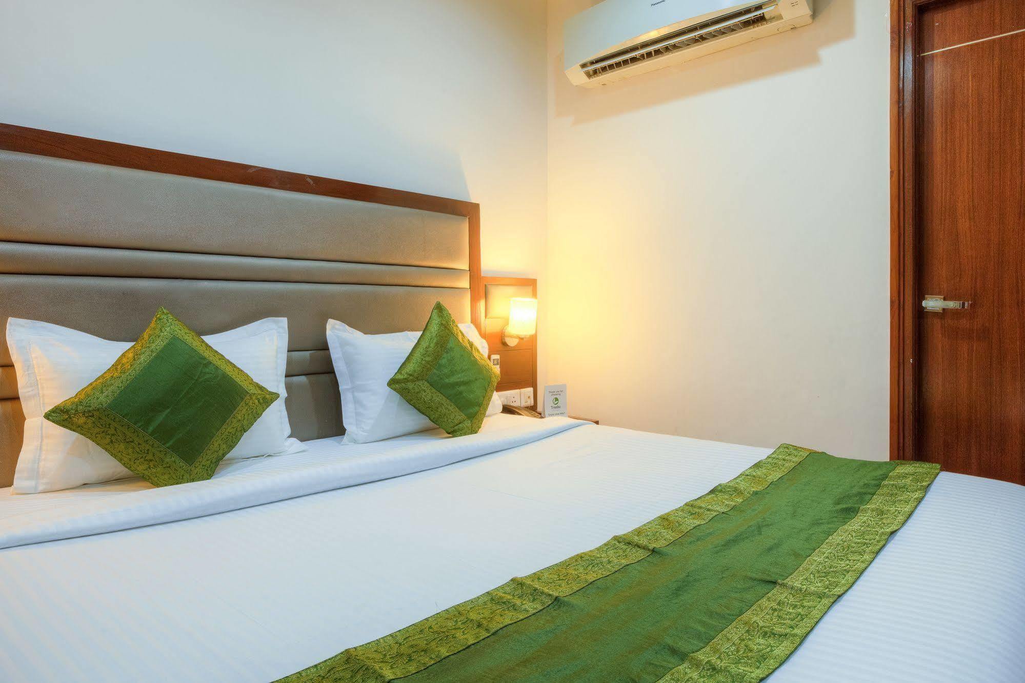 Hotel Mint